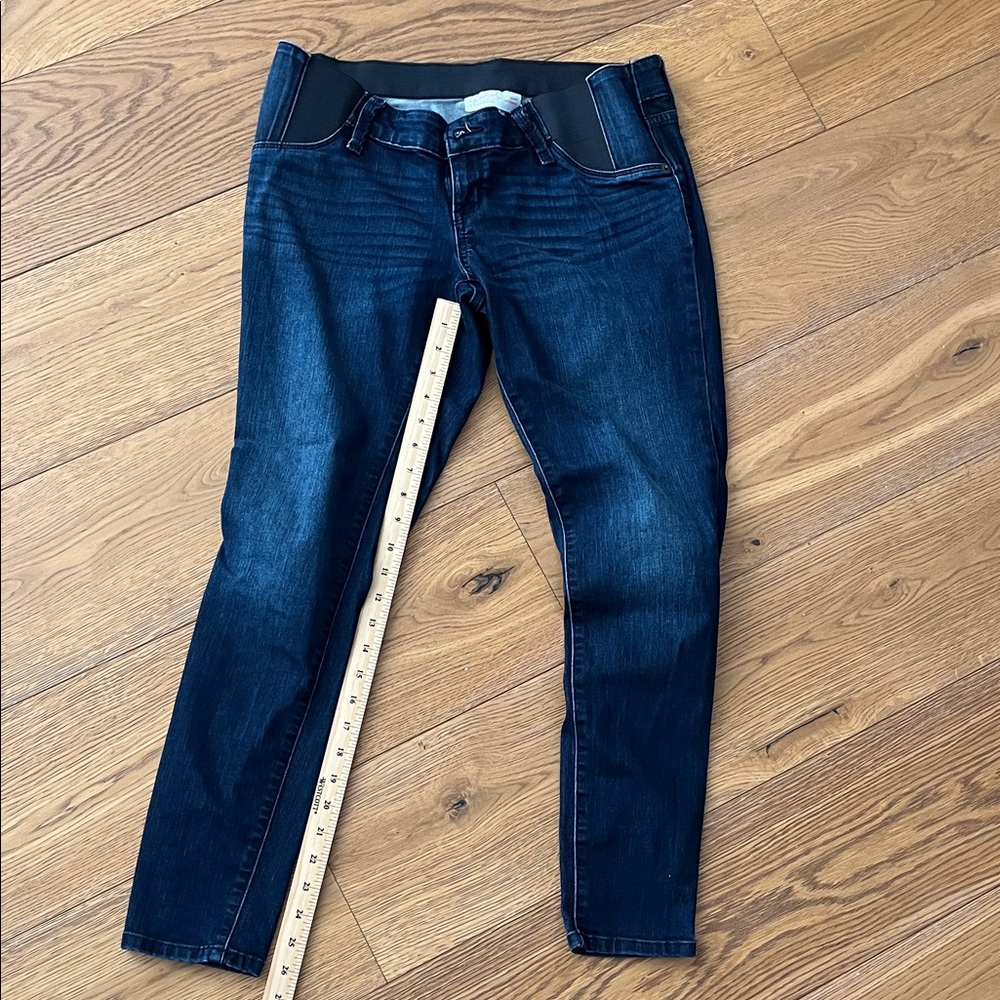 Isabel maternity size 4 jeans dark wash